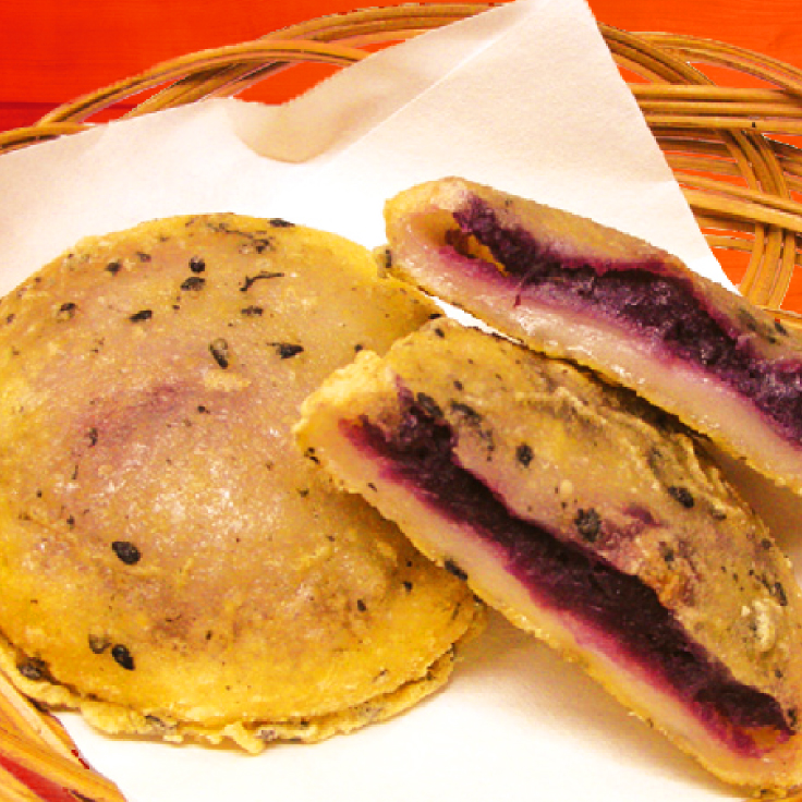 紫いも揚げもち（2個入り）